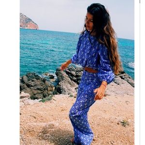 sold out zara blue print pants set croptop XS 0-2 $120